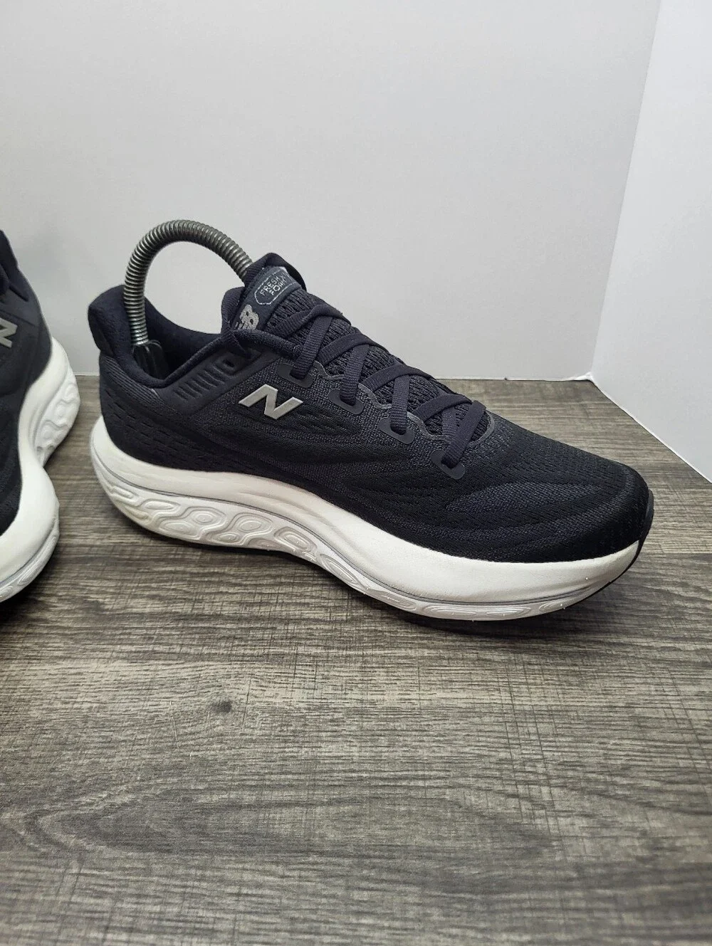 New Balance Vongo V6 Running Walking Shoes Sneakers Women's Size 7.5 Black